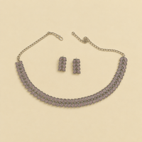 Leaf Pattern Stone Choker Set