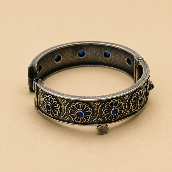Floral Medallion Blue Stone Kada