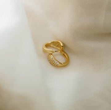 Ring detail
