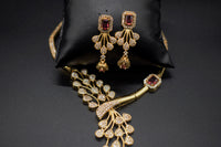 Verve Leaf and Red Stone Necklace Set