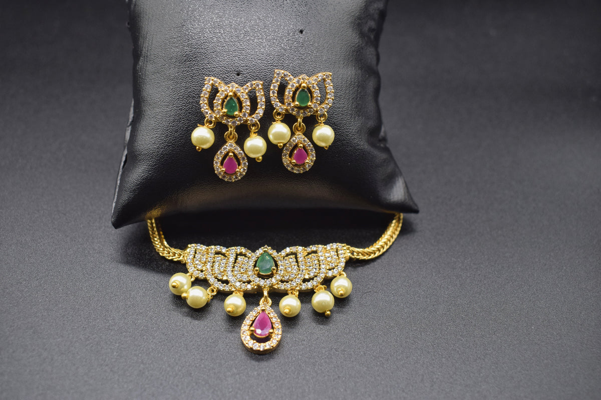 Royal Lotus Pendant Necklace Set